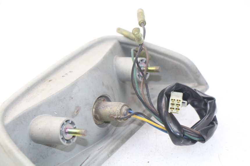 photo de Luz traseira YAMAHA XJ600 XJ DIVERSION 600 (1992 - 1997) - Ampliação técnica