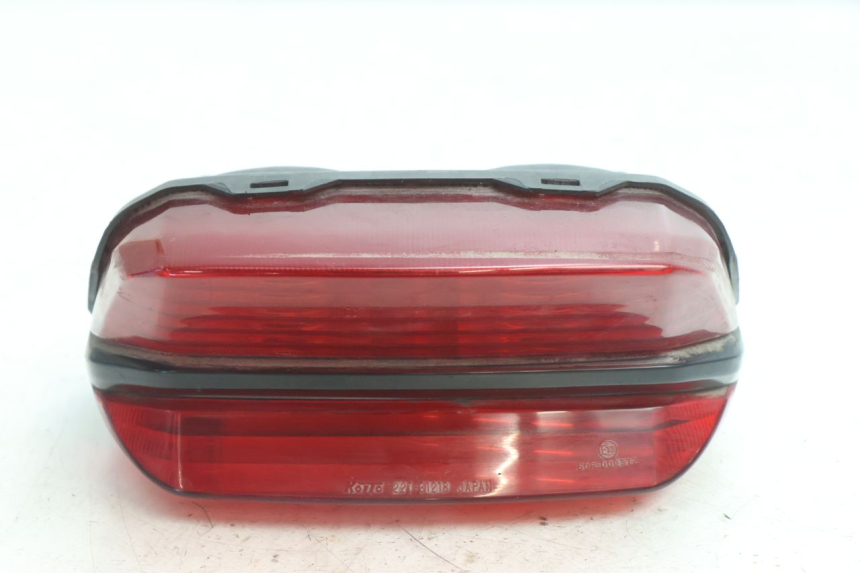 photo de LUZ TRASEIRA YAMAHA XJR 1300 (1998 - 2002) - Detalhe da peça