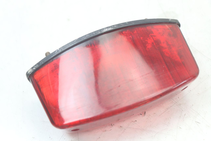 photo de Luz traseira PEUGEOT XP6 50 (1997 - 2003) - Outro ângulo de visão