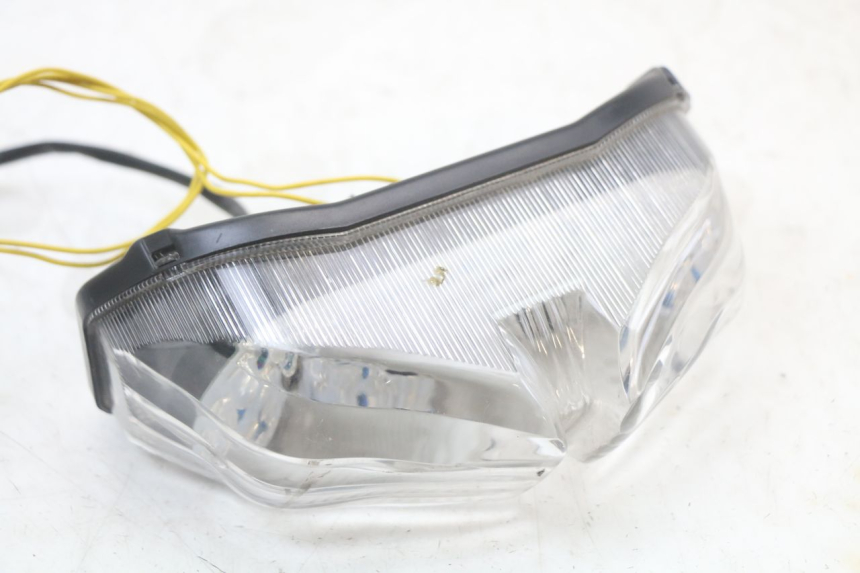 photo de Luz traseira YAMAHA FZ1 FAZER 1000 (2007 - 2009) - Vista geral