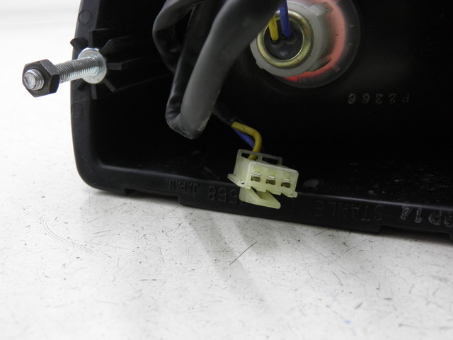 photo de Luz traseira YAMAHA TDM 900 (2004 - 2006) - Ampliação técnica