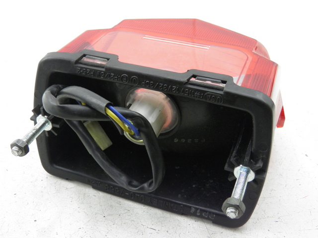 photo de Luz traseira YAMAHA TDM 900 (2004 - 2006) - Pontos de fixação