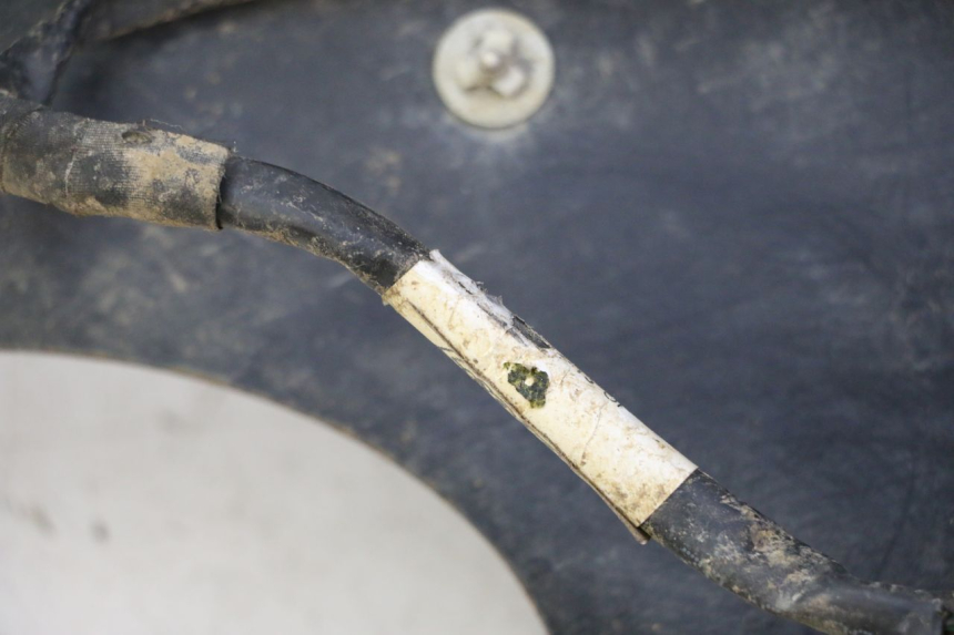 photo de Luz traseira YAMAHA YFM GRIZZLY 550 (2008 - 2015) - Detalhe da peça