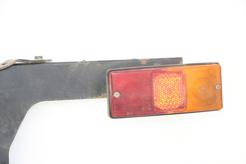 photo de Luz traseira YAMAHA YFM GRIZZLY 550 (2008 - 2015) - Inspeção visual