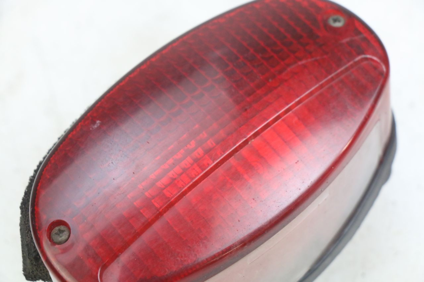 photo de Luz Traseira YAMAHA YZF R THUNDERCAT 600 (1996 - 2003) - Zoom do estado de desgaste