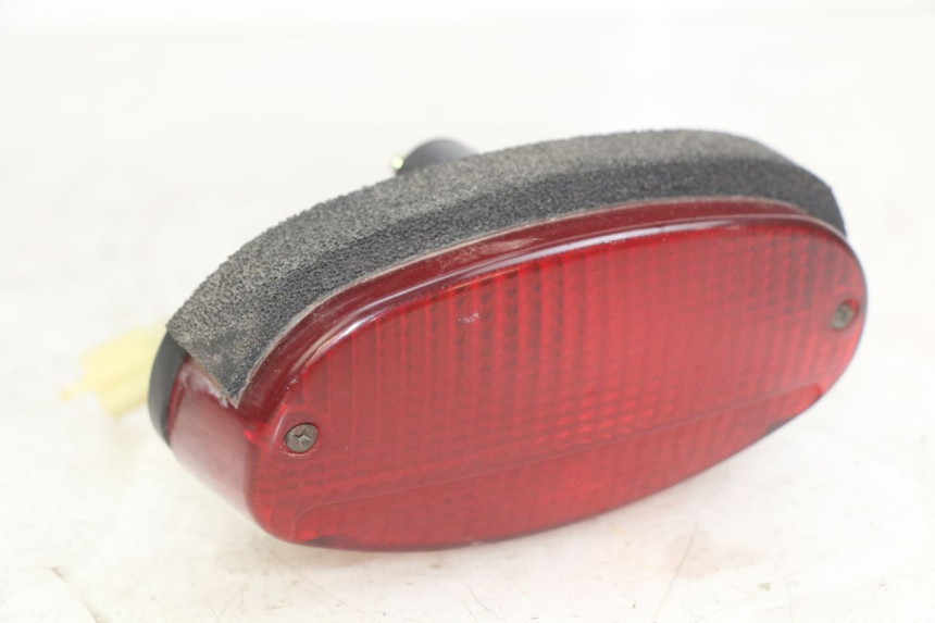 photo de Luz Traseira YAMAHA YZF R THUNDERCAT 600 (1996 - 2003) - Outro ângulo de visão