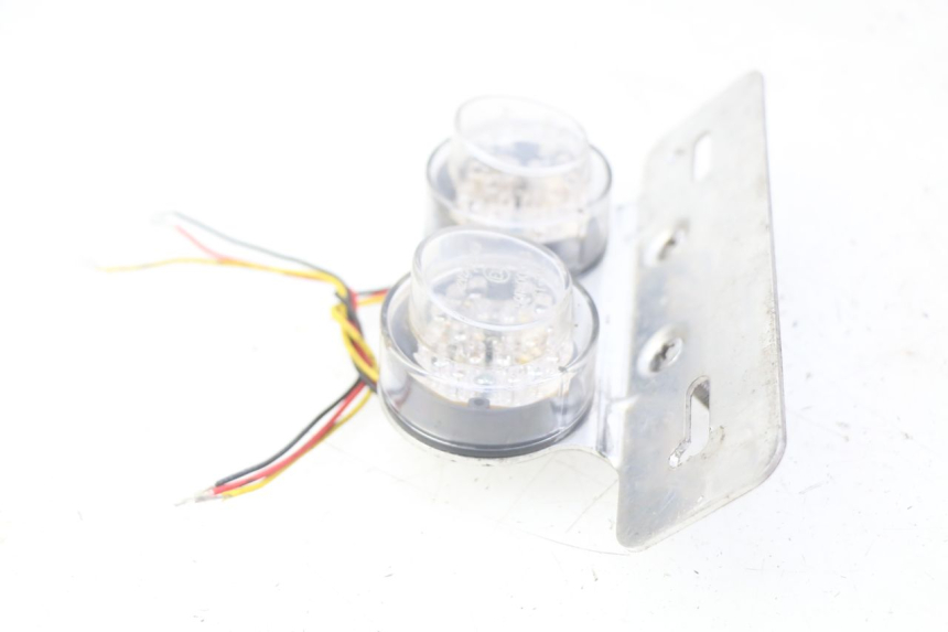 photo de Luz traseira KAWASAKI ZEPHYR 1100 ( - 1995) - Detalhe da peça