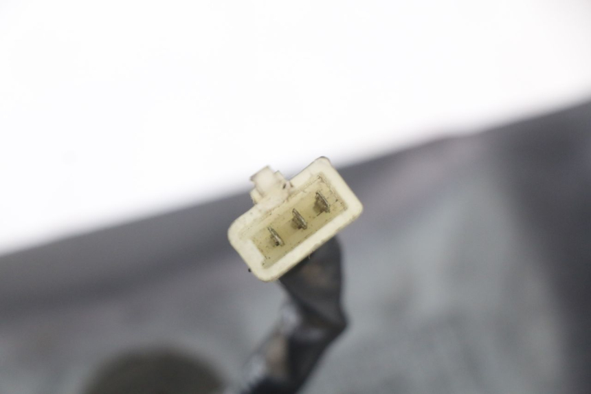 photo de Luz traseira PIAGGIO ZIP 2T 50 (2009 - 2019) - Pontos de fixação
