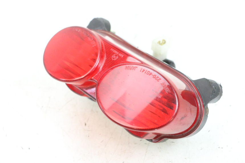 photo de Luz traseira KAWASAKI ZR 7 750 (1999 - 2004) - Vista geral
