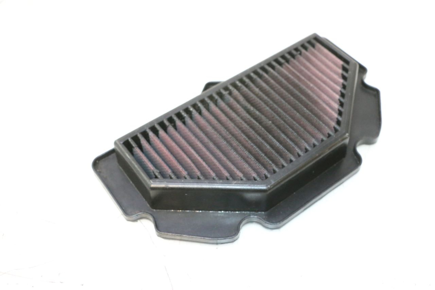 photo de FILTRO DE AR SUZUKI GSR 600 (2005 - 2012) - Detalhe da peça