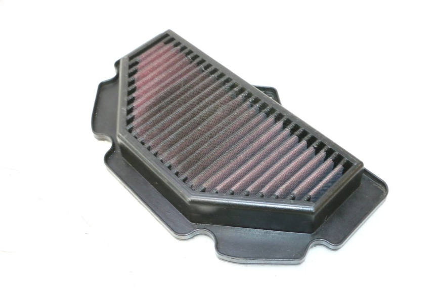 photo de FILTRO DE AR SUZUKI GSR 600 (2005 - 2012) - Zoom do estado de desgaste