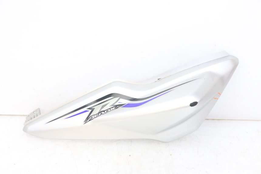 photo de LATERAL TRASEIRO DIREITO YAMAHA AEROX 2T 50 (2013 - 2017) - Vista principal