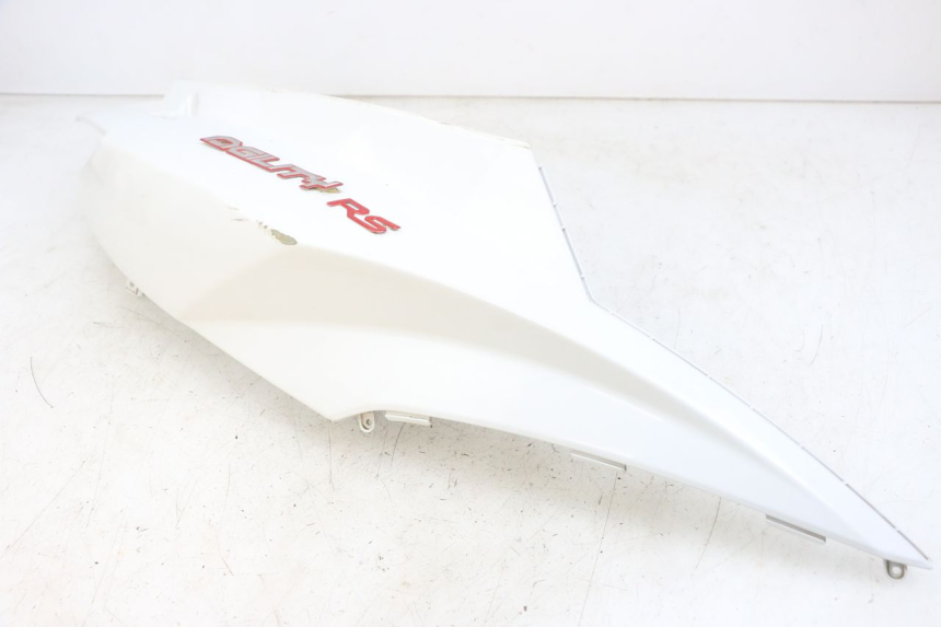 photo de LATERAL TRASEIRO DIREITO KYMCO AGILITY RS 4T 50 (2009 - 2013) - Estado da superfície