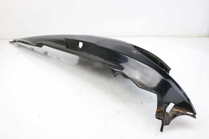 photo de LATERAL TRASEIRO DIREITO SUZUKI AN BURGMAN 400 (2006 - 2010) - Detalhe da peça