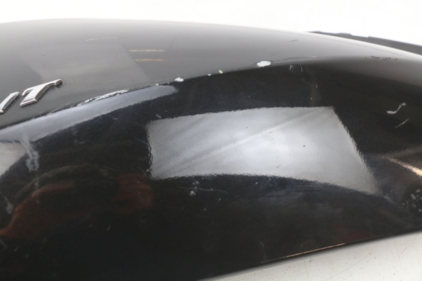 photo de LATERAL TRASEIRO DIREITO APRILIA ATLANTIC 125 (2003 - 2009) - Detalhe da peça