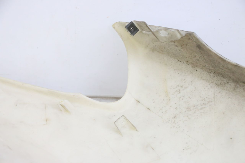 photo de LATERAL TRASEIRO DIREITO JONWAY AZTRAL 125 (2008 - 2017) - Detalhe da peça