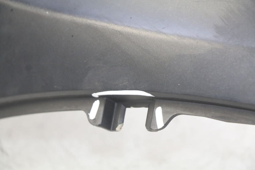 photo de LATERAL TRASEIRO DIREITO PIAGGIO BEVERLY 125 (2010 - 2015) - Pontos de fixação