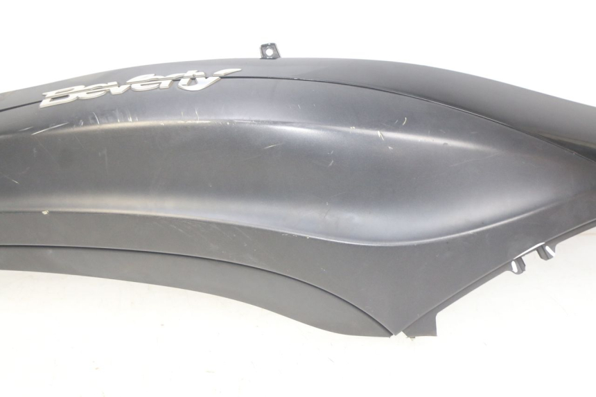 photo de LATERAL TRASEIRO DIREITO PIAGGIO BEVERLY 125 (2010 - 2015) - Marcações e referências
