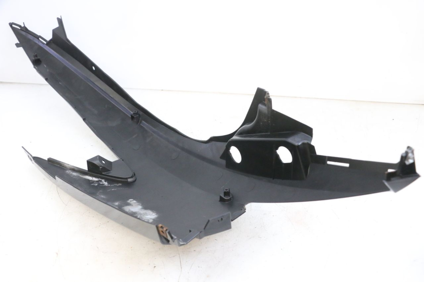 photo de LATERAL TRASEIRO DIREITO SUZUKI BURGMAN 125 (2007 - 2014) - Detalhe da peça