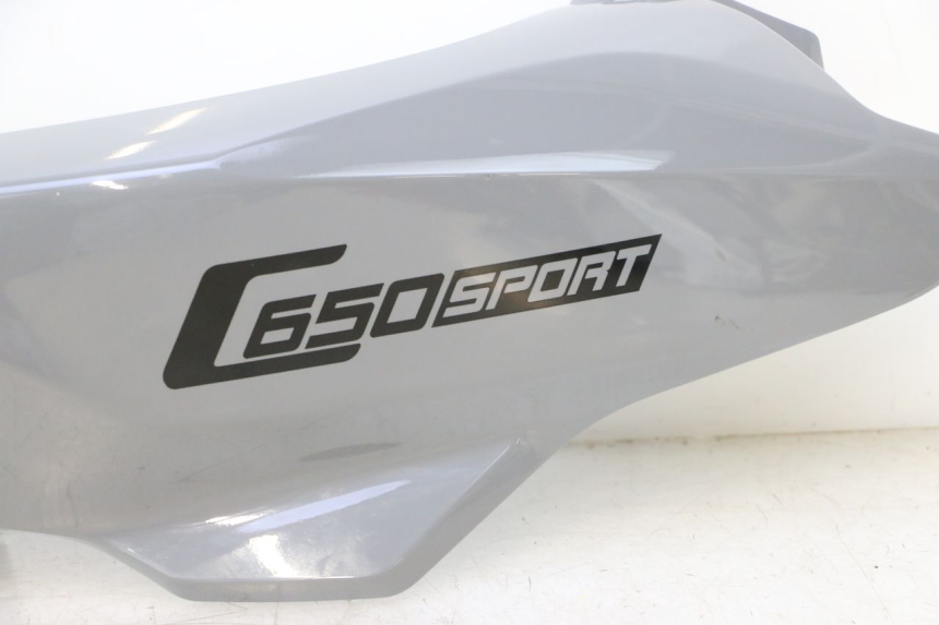 photo de LADO TRASEIRO DIREITO BMW C SPORT 650 (2015 - 2021) - Detalhes característicos