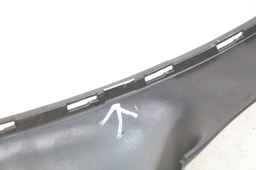 photo de LATERAL TRASEIRO DIREITO BMW C1 125 (2000 - 2003) - Outro ângulo de visão