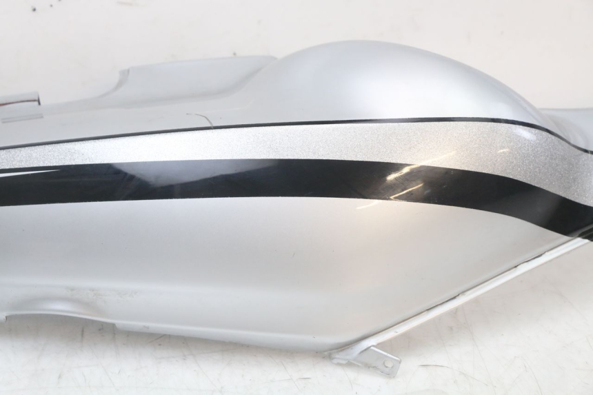 photo de LATERAL TRASEIRO DIREITO BMW C1 125 (2000 - 2003) - Outro ângulo de visão