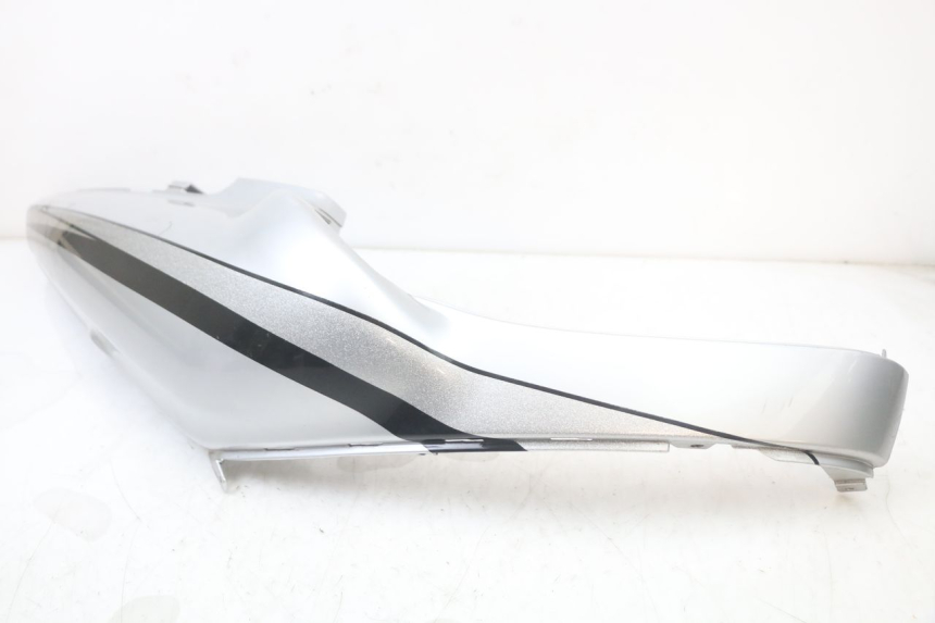 photo de LATERAL TRASEIRO DIREITO BMW C1 125 (2000 - 2003) - Pontos de fixação