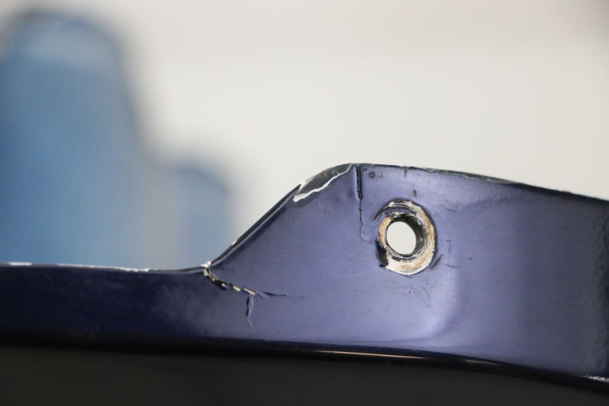 photo de LATERAL TRASEIRO DIREITO HONDA CBR RR FIREBLADE 900 (1992 - 1994) - Outro ângulo de visão