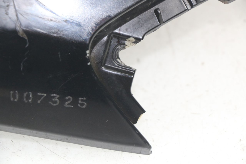 photo de LATERAL TRASEIRO DIREITO PEUGEOT CITYSTAR 50 (2013 - 2017) - Zoom do estado de desgaste