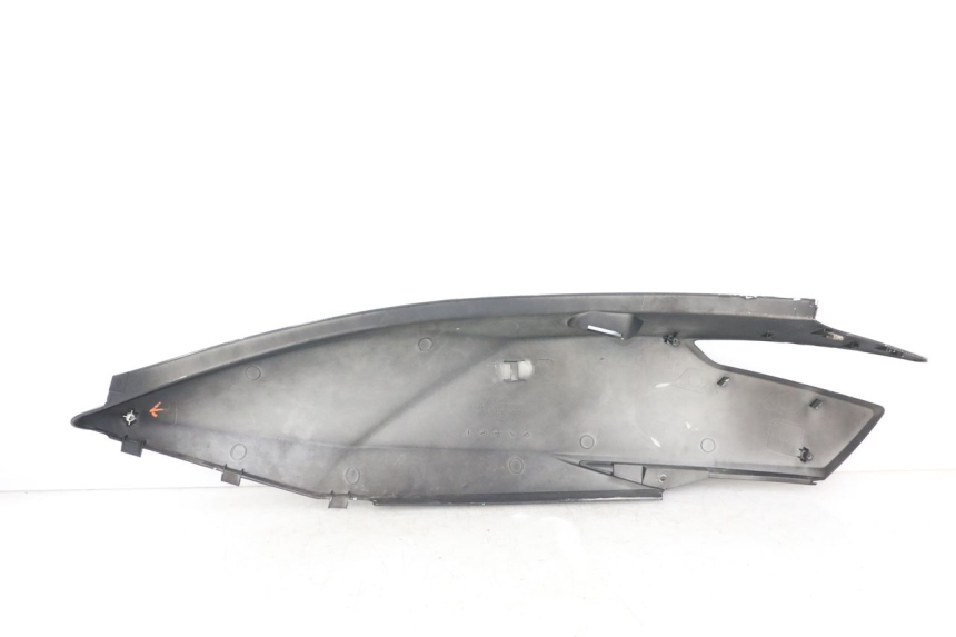 photo de LATERAL TRASEIRO DIREITO KYMCO DINK STREET ABS 125 (2011 - 2018) - Pontos de fixação