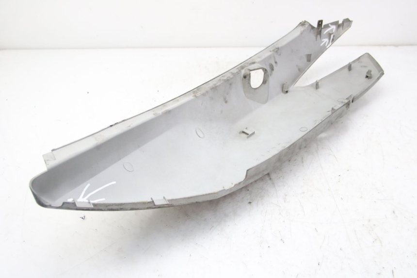 photo de LATERAL TRASEIRO DIREITO KYMCO DINK STREET 125 (2009 - 2014) - Pontos de fixação