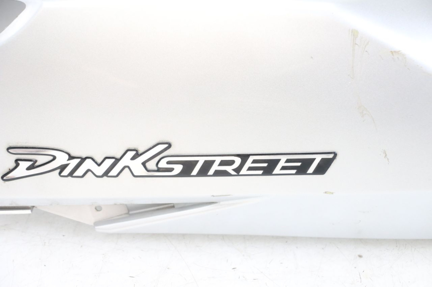 photo de LATERAL TRASEIRO DIREITO KYMCO DINK STREET 125 (2009 - 2014) - Estado da superfície