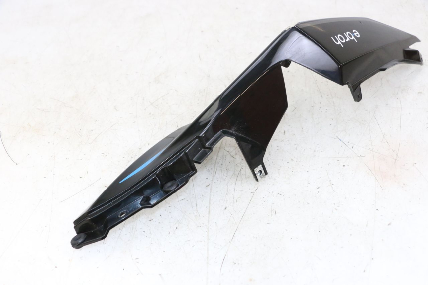 photo de LATERAL TRASEIRO DIREITO EBROH BRAVO GLE 1 (2020 - 2024) - Pontos de fixação
