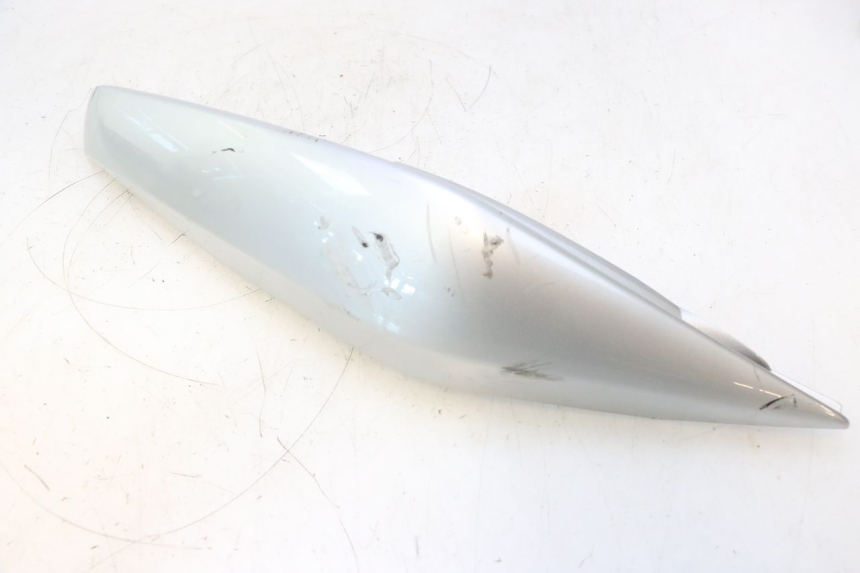 photo de LADO TRASEIRO DIREITO KAWASAKI ER-6 ER6 N 650 (2005 - 2009) - Pontos de fixação