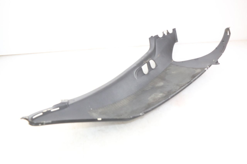 photo de LATERAL TRASEIRO DIREITO HONDA FES PANTHEON 2T 125 (1998 - 2002) - Peça verificada
