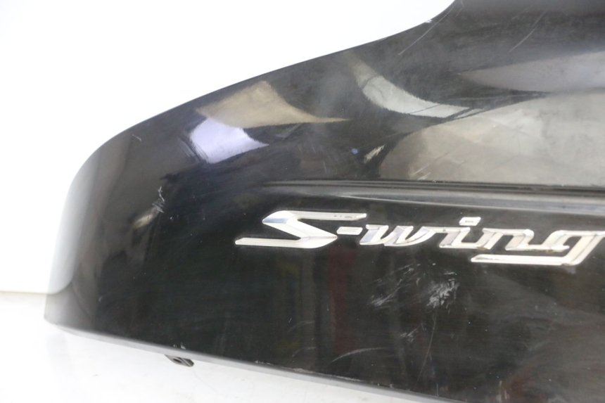 photo de LATERAL TRASEIRO DIREITO HONDA FES S-WING SWING ABS 125 (2007 - 2015) - Ampliação dos componentes