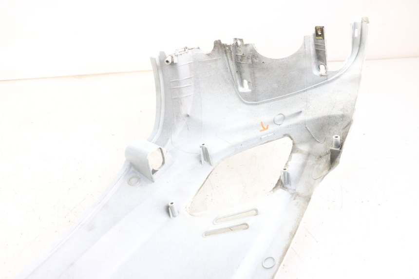 photo de LATERAL TRASEIRO DIREITO SYM FIDDLE 2 50 (2008 - 2013) - Pontos de fixação