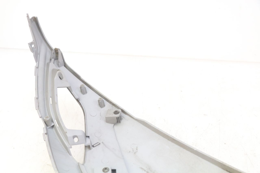 photo de LATERAL TRASEIRO DIREITO SYM FIDDLE 3 III 125 (2014 - 2020) - Zoom do estado de desgaste