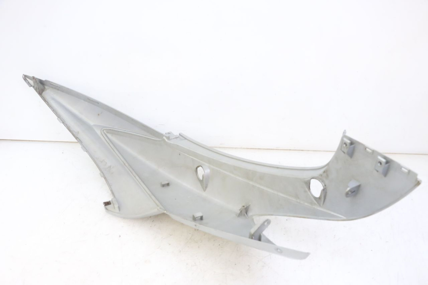 photo de LATERAL TRASEIRO DIREITO MBK FLAME X 125 (2007 - 2016) - Estado da superfície