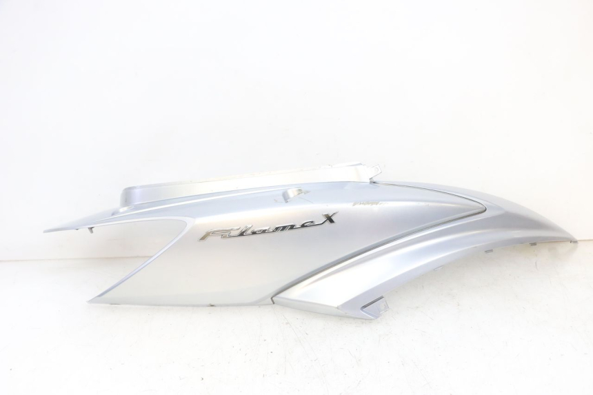photo de LATERAL TRASEIRO DIREITO MBK FLAME X 125 (2007 - 2016) - Vista principal