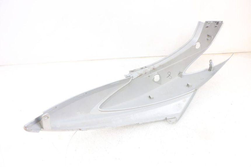 photo de LATERAL TRASEIRO DIREITO MBK FLAME X 125 (2007 - 2016) - Detalhe da peça