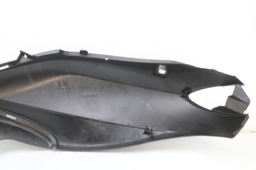 photo de LATERAL TRASEIRO DIREITO PIAGGIO FLY 2T 50 (2004 - 2017) - Estado da superfície