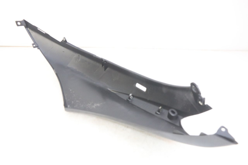 photo de LATERAL TRASEIRO DIREITO PIAGGIO FLY 4T 50 (2013 - 2017) - Zoom do estado de desgaste