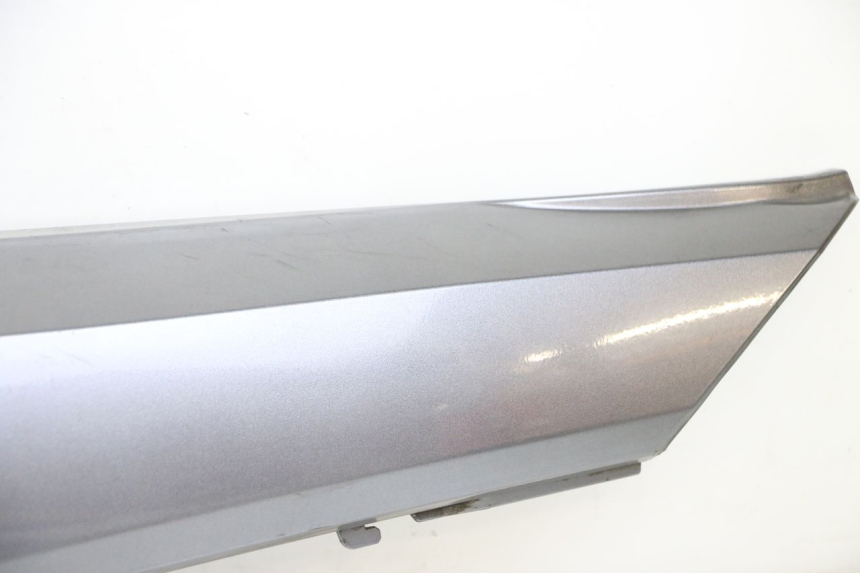 photo de LATERAL TRASEIRO DIREITO HONDA FORZA ABS 300 (2013 - 2017) - Ângulo alternativo