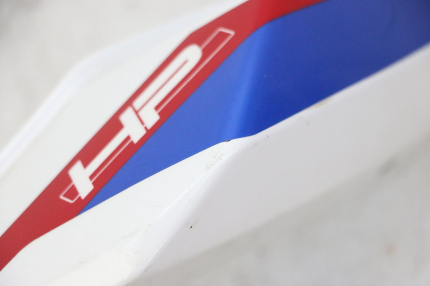 photo de LATERAL TRASEIRO DIREITO BMW G310 R 310 (2016 - 2020) - Estado da superfície