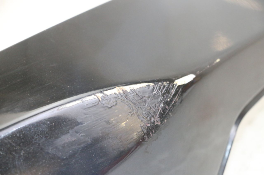 photo de LATERAL TRASEIRO DIREITO GILERA NEXUS 300 (2008 - 2013) - Detalhe da peça