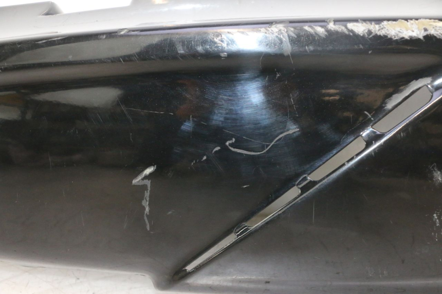 photo de FLANCO TRASEIRO DIREITO GILERA GP 800 (2007 - 2013) - Ampliação técnica