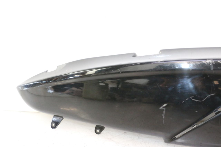 photo de FLANCO TRASEIRO DIREITO GILERA GP 800 (2007 - 2013) - Vista geral