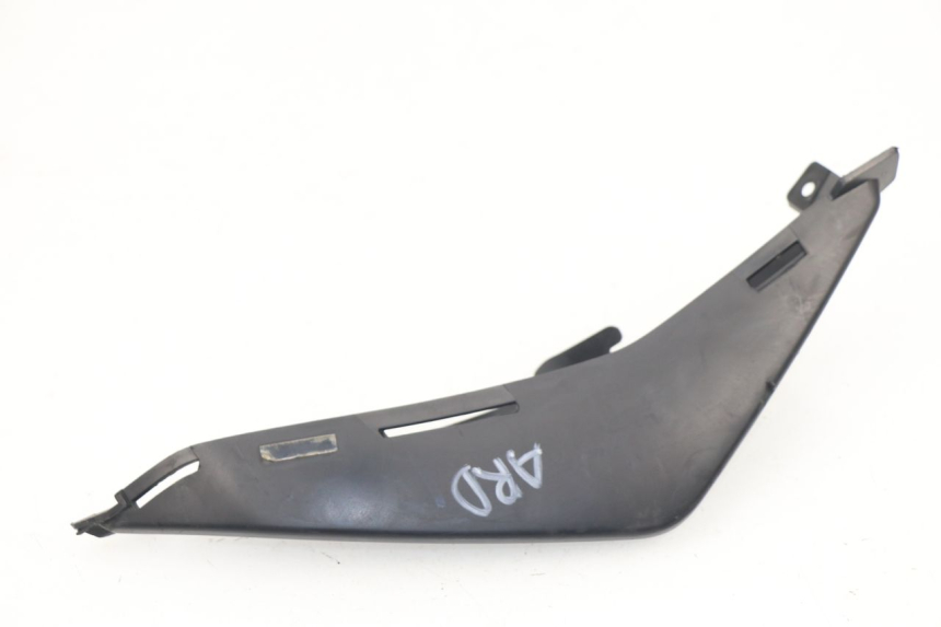 photo de LATERAL TRASEIRO DIREITO SUZUKI GSR 750 (2011 - 2017) - Vista principal