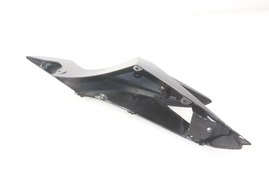 photo de LATERAL TRASEIRO DIREITO SUZUKI GSX-R GSXR 750 (2011 - 2016) - Estado da superfície